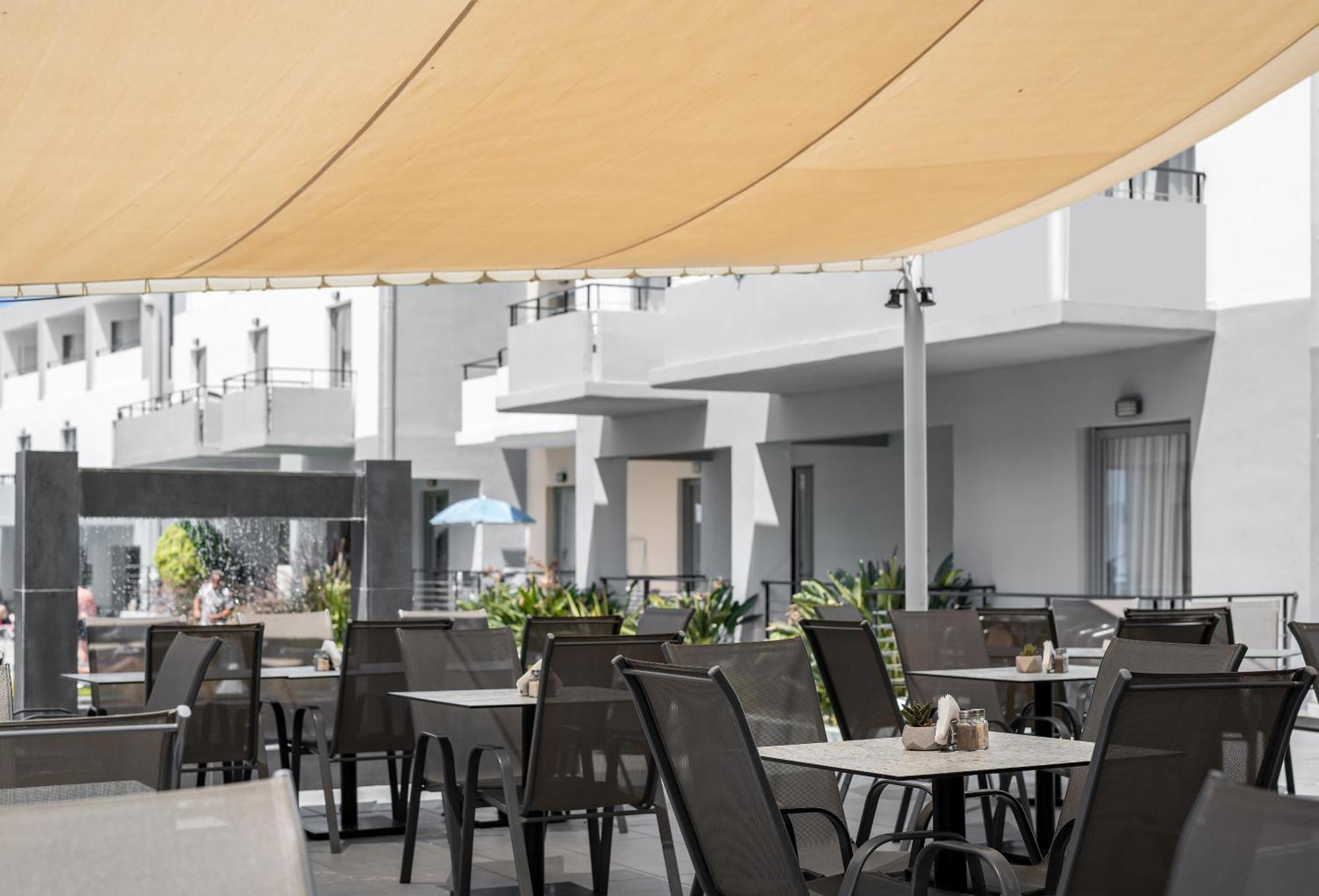 Sunrise Village Hotel Platanés Exterior photo