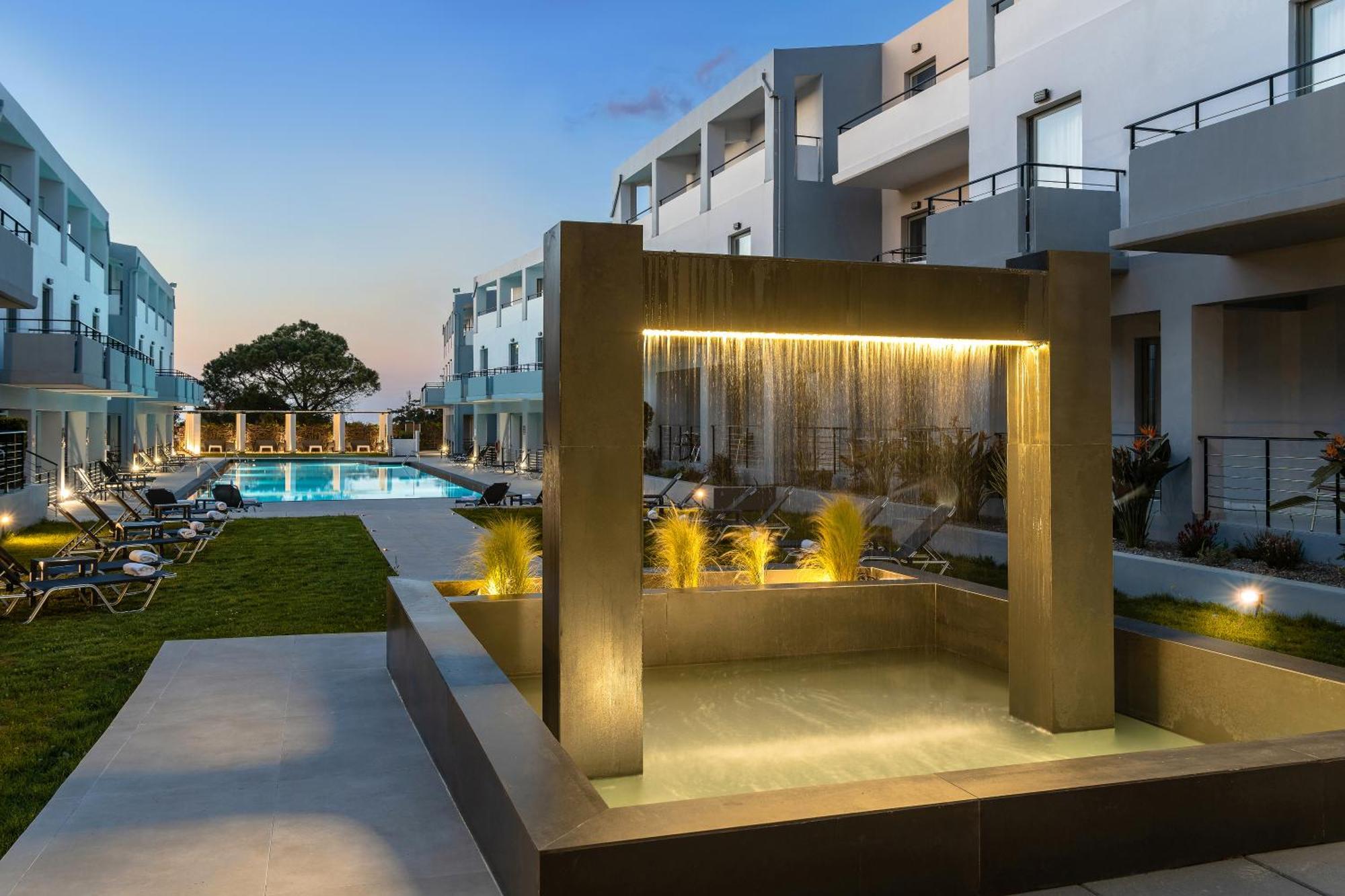 Sunrise Village Hotel Platanés Exterior photo
