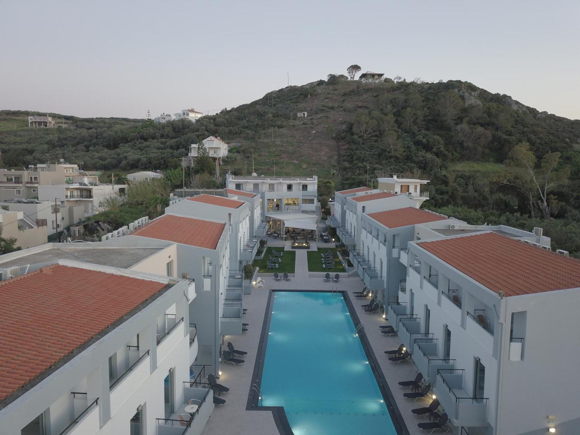 Sunrise Village Hotel Platanés Exterior photo