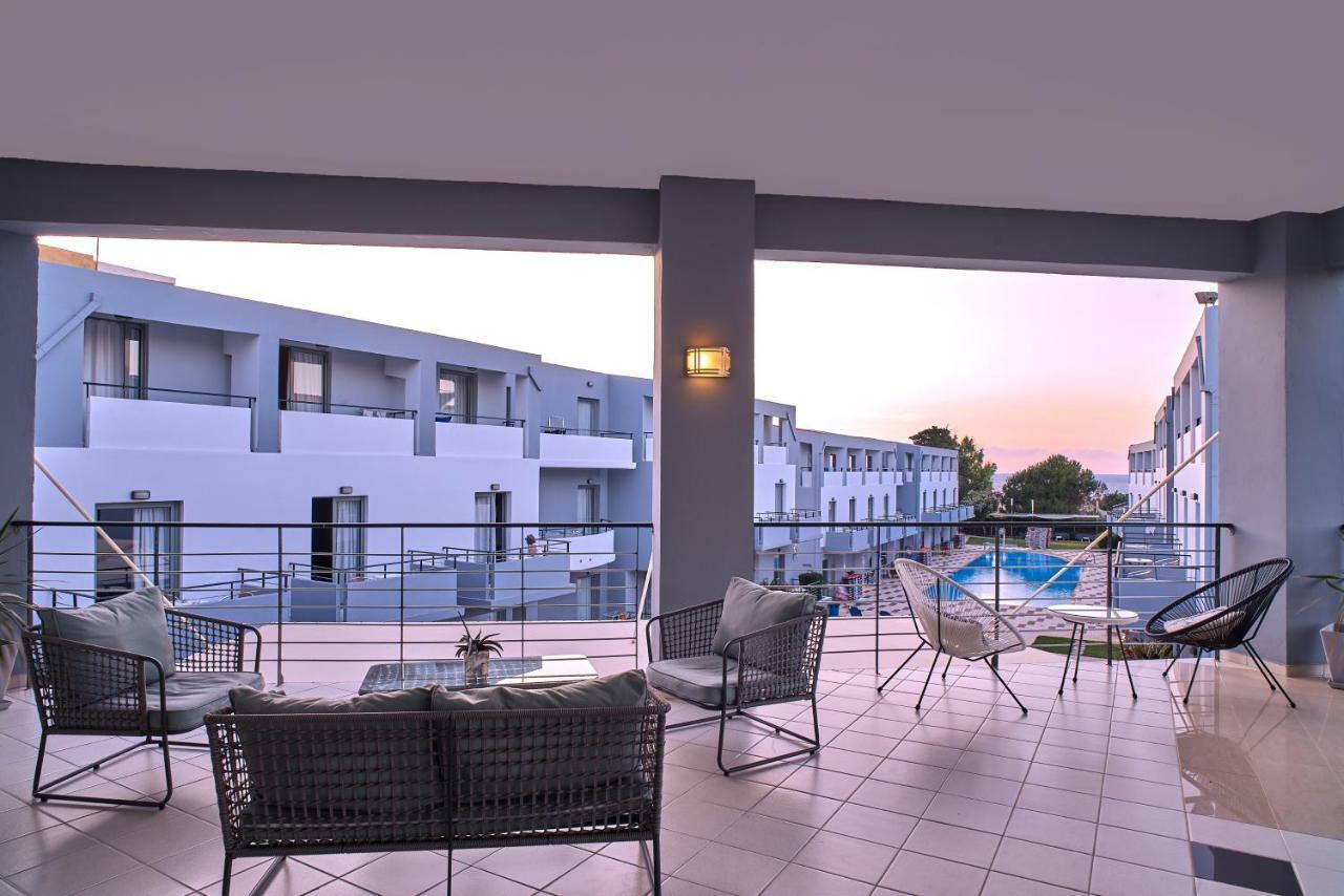 Sunrise Village Hotel Platanés Exterior photo